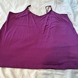 TANK TOP, SCOOP NECK, BERRY WINE, SIZE 4X, ADJUSTABLE STRAPS, FORM FITTING, PENN